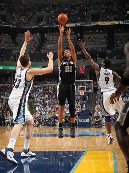 功臣是谁 功臣是谁